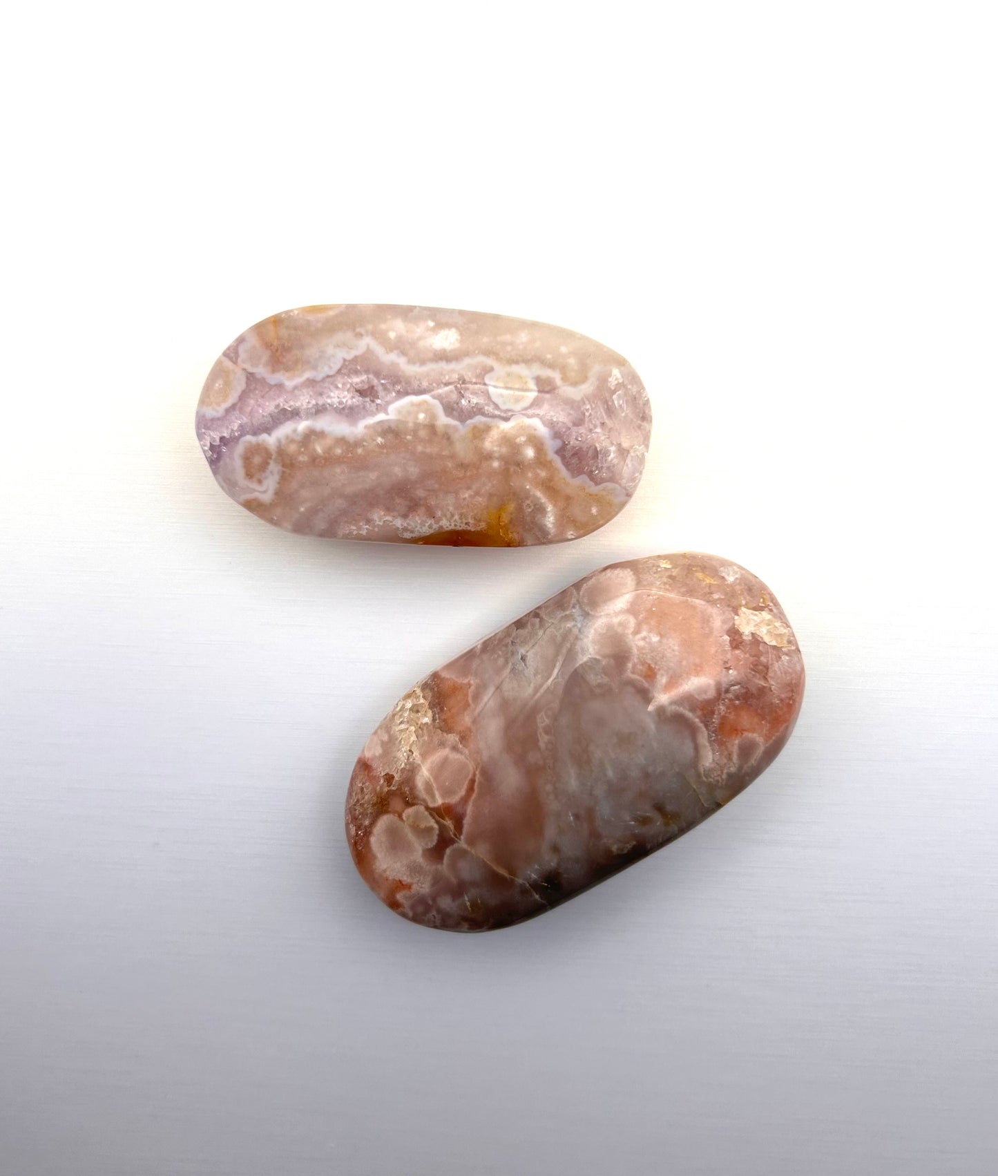 Flower Agate Palm Stone